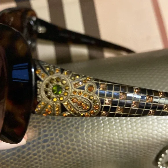Judith Lieber Handmade In Italy Stunning Crystal Encrusted Metallic Sunglasses Judith Leiber | Accessories | Judith Lieber Hand Made In  main image 2
